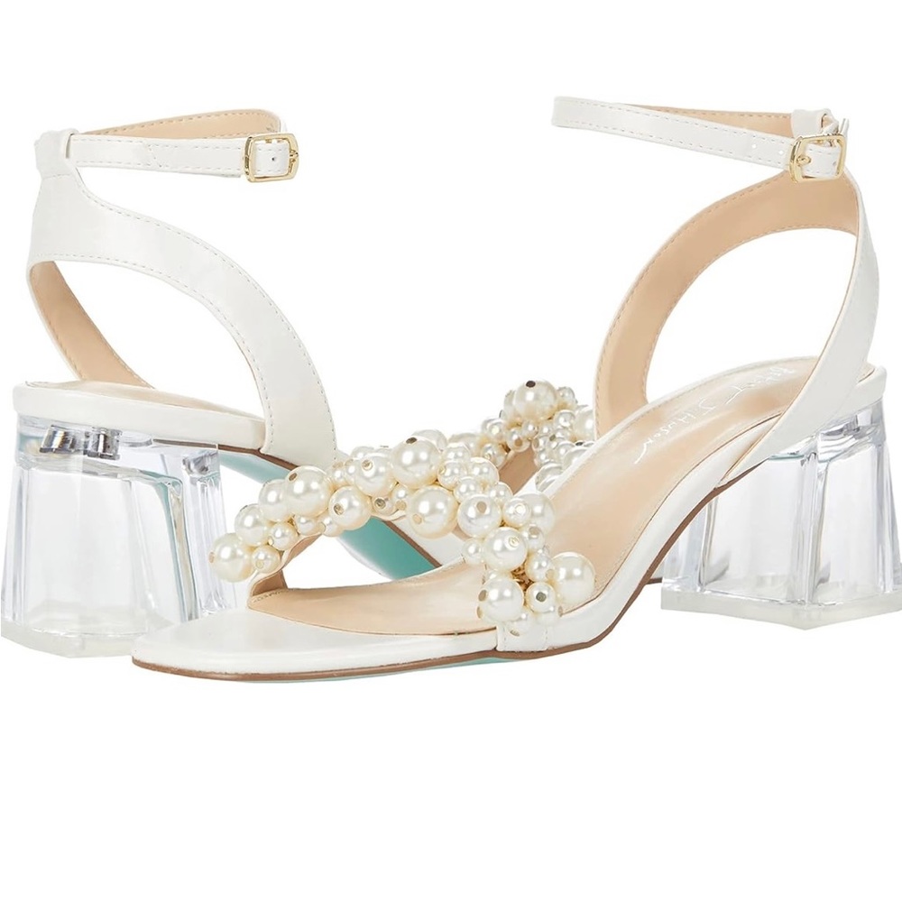 Betsey Jhonson Kylee Dress Sandal -NWT Size 8